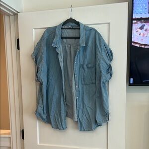 Old Navy light blue denim Button Down Shirt